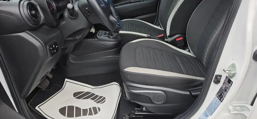 Hyundai i10 1.0 AUTOMAAT Airco Cruise Bleutooth Lane a uit 2022, foto 11