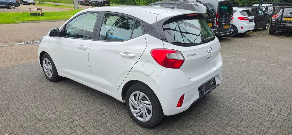 Hyundai i10 1.0 AUTOMAAT Airco Cruise Bleutooth Lane a uit 2022, foto 6