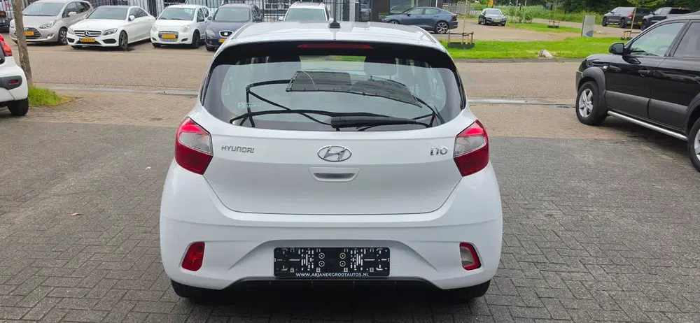 Hyundai i10 1.0 AUTOMAAT Airco Cruise Bleutooth Lane a uit 2022, foto 7