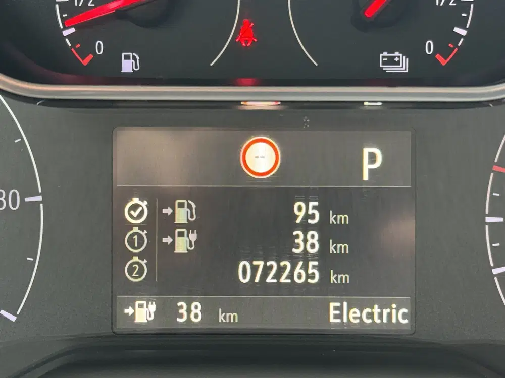 Opel Grandland 1.6 Turbo Hybrid Elegance Climate Control uit 2021, foto 15