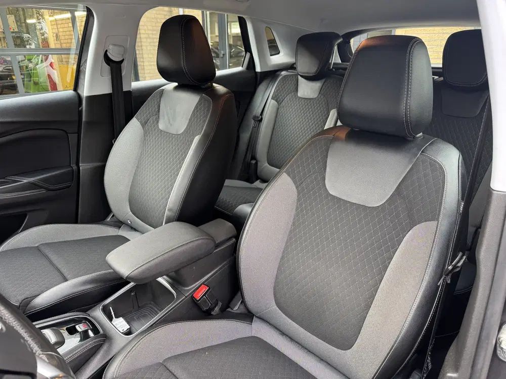 Opel Grandland 1.6 Turbo Hybrid Elegance Climate Control uit 2021, foto 4