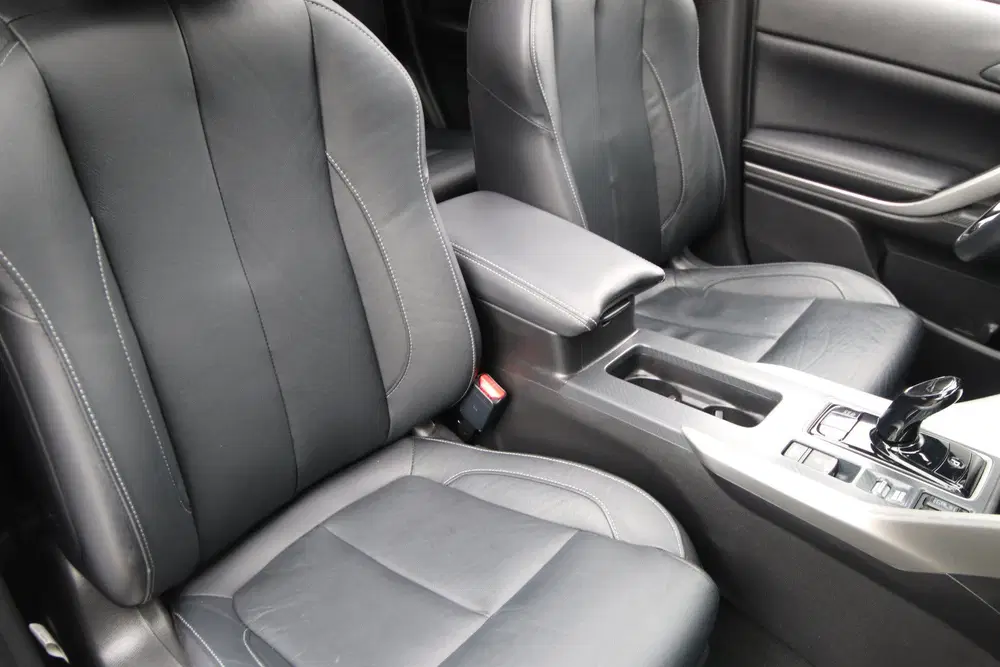 Mitsubishi Eclipse Cross 2.4 PHEV Instyle Pano uit 2021, foto 3