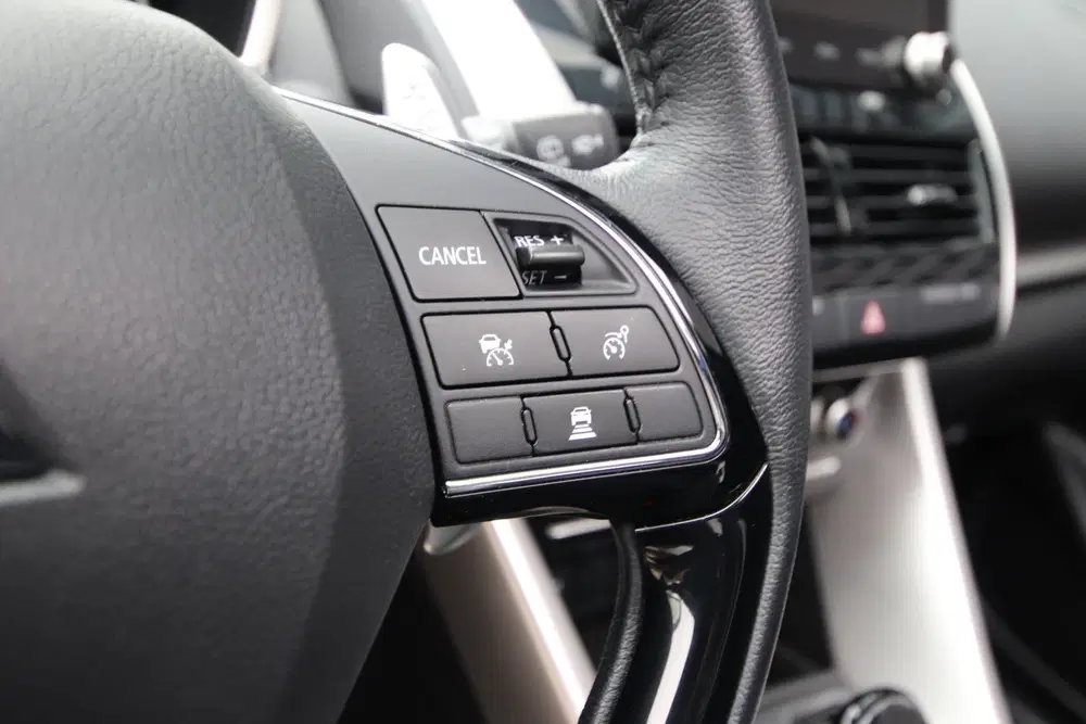 Mitsubishi Eclipse Cross 2.4 PHEV Instyle Pano uit 2021, foto 7