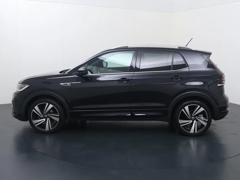 Volkswagen T-Cross 1.0 TSI R-Line uit 2021, foto 2