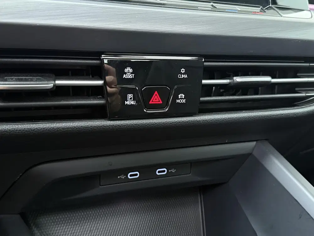Volkswagen Golf 1.5 eTSI Style uit 2020, foto 15