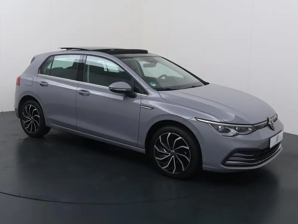 Volkswagen Golf 1.5 eTSI Style uit 2020, foto 3