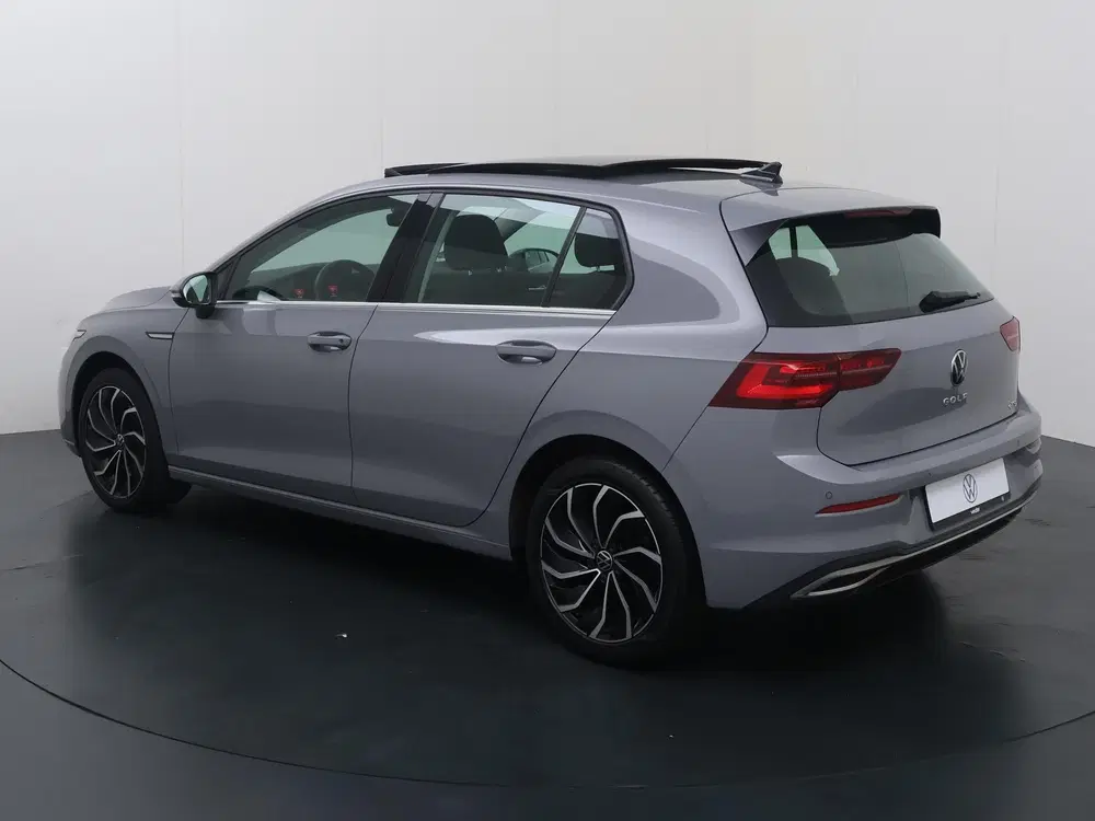 Volkswagen Golf 1.5 eTSI Style uit 2020, foto 4