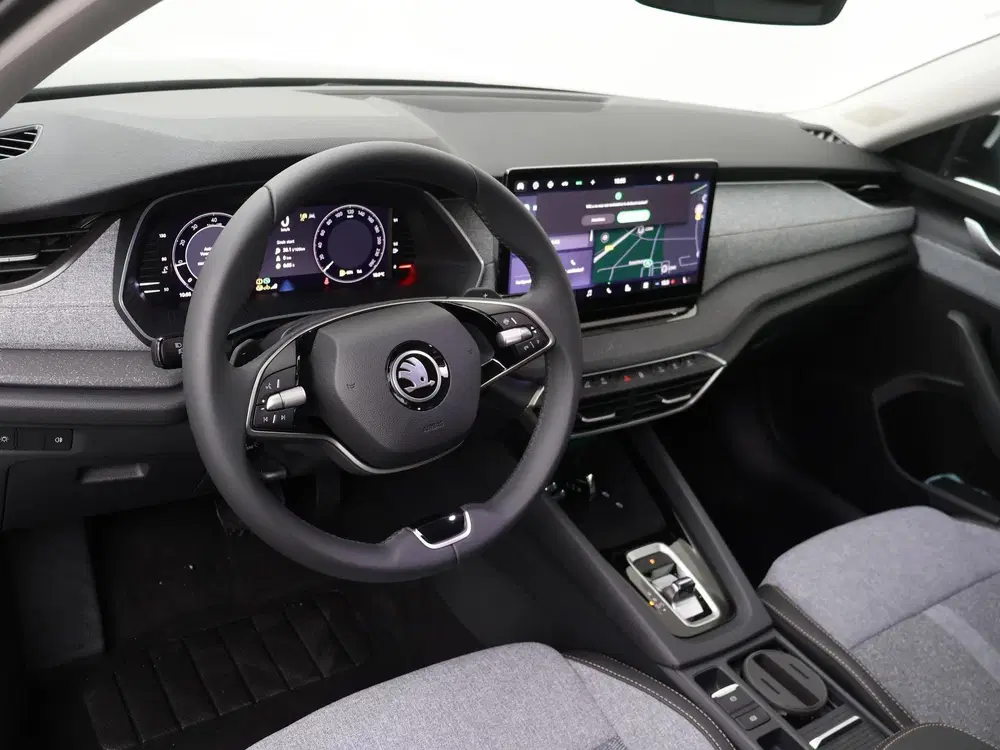 Skoda Octavia Business Edition 1.5 TSI DSG uit 2025, foto 4