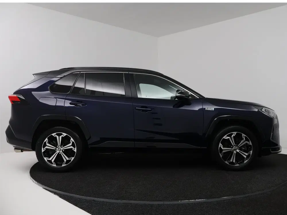 Toyota RAV 4 2.5 Plug-in Hybrid AWD Bi-Tone Plus uit 2022, foto 14