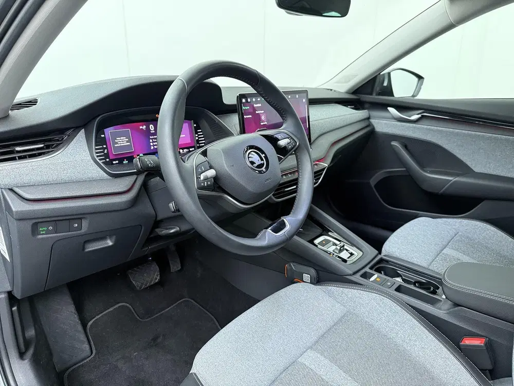 Skoda Octavia Business Edition 1.5 TSI DSG uit 2025, foto 6