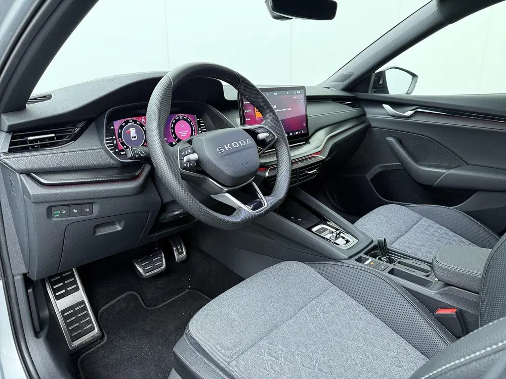 Skoda Octavia Sportline Tour 1.5 TSI 150 PK DSG uit 2026, foto 6