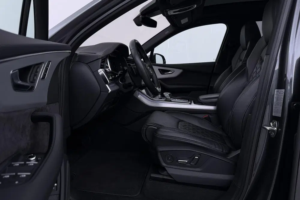 Audi Q7 60 TFSI e quattro Competition uit 2020, foto 3