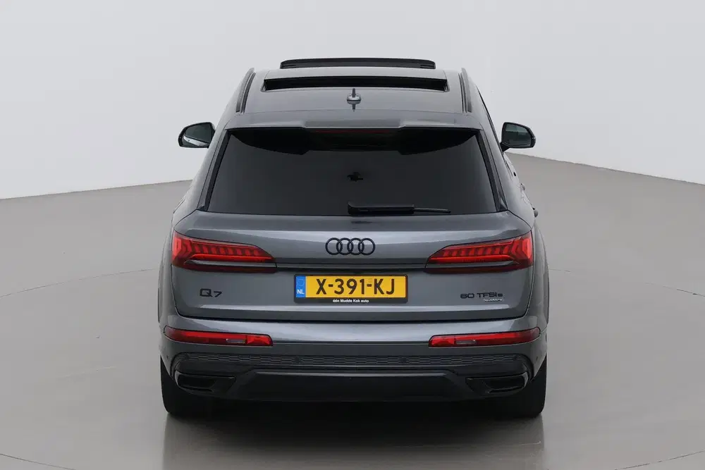 Audi Q7 60 TFSI e quattro Competition uit 2020, foto 9