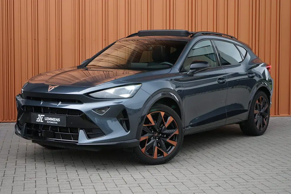 Cupra Formentor 1.5 TSI e-Hybrid Panodak 360camera ACC Car uit 2025