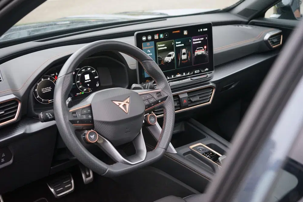 Cupra Formentor 1.5 TSI e-Hybrid Panodak 360camera ACC Car uit 2025, foto 12