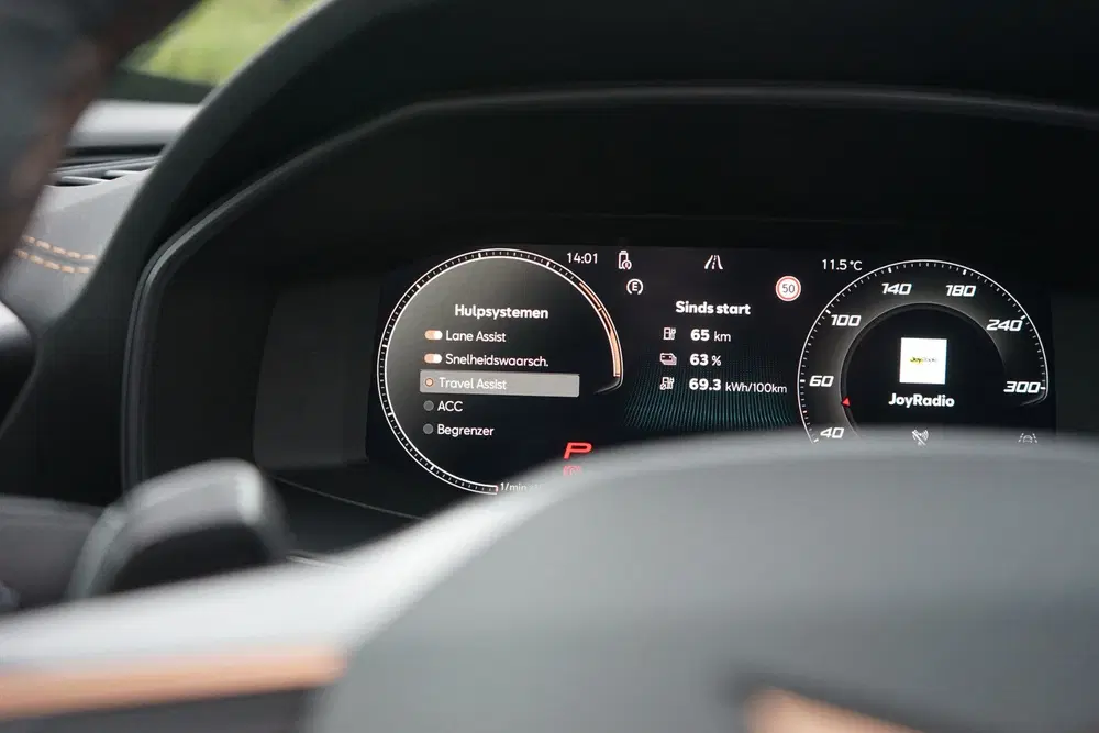 Cupra Formentor 1.5 TSI e-Hybrid Panodak 360camera ACC Car uit 2025, foto 14