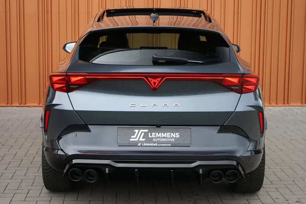 Cupra Formentor 1.5 TSI e-Hybrid Panodak 360camera ACC Car uit 2025, foto 4