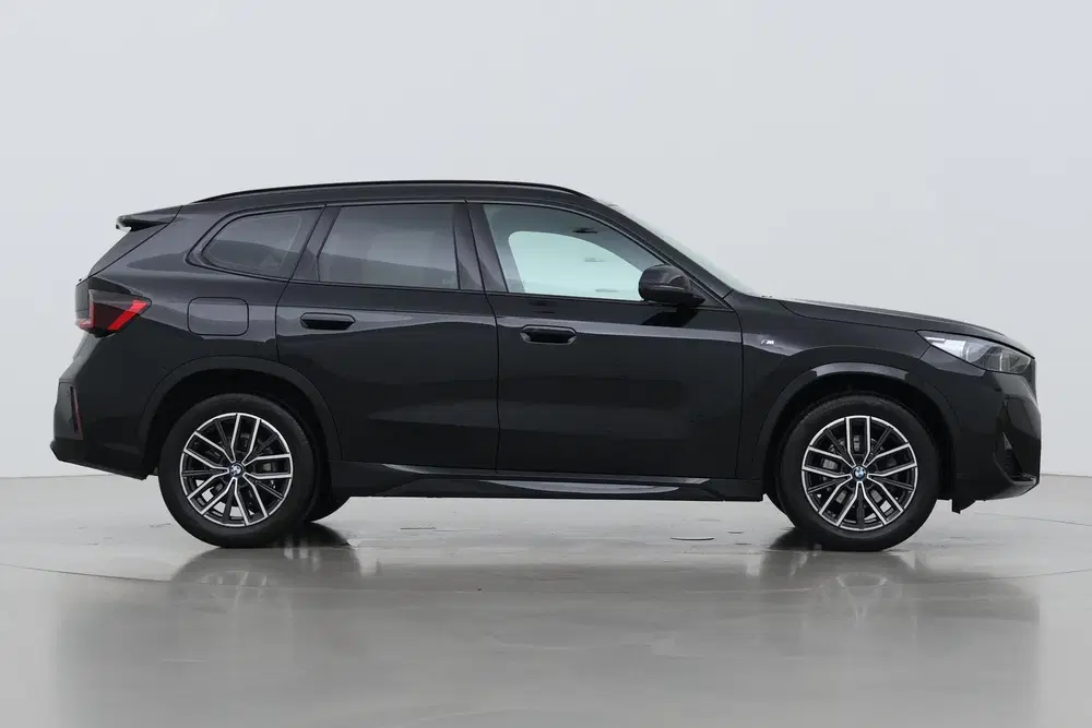 BMW X1 sDrive18i uit 2025, foto 10