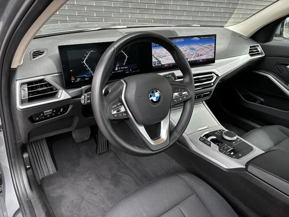 BMW 3-serie 318i Automaat uit 2023, foto 12