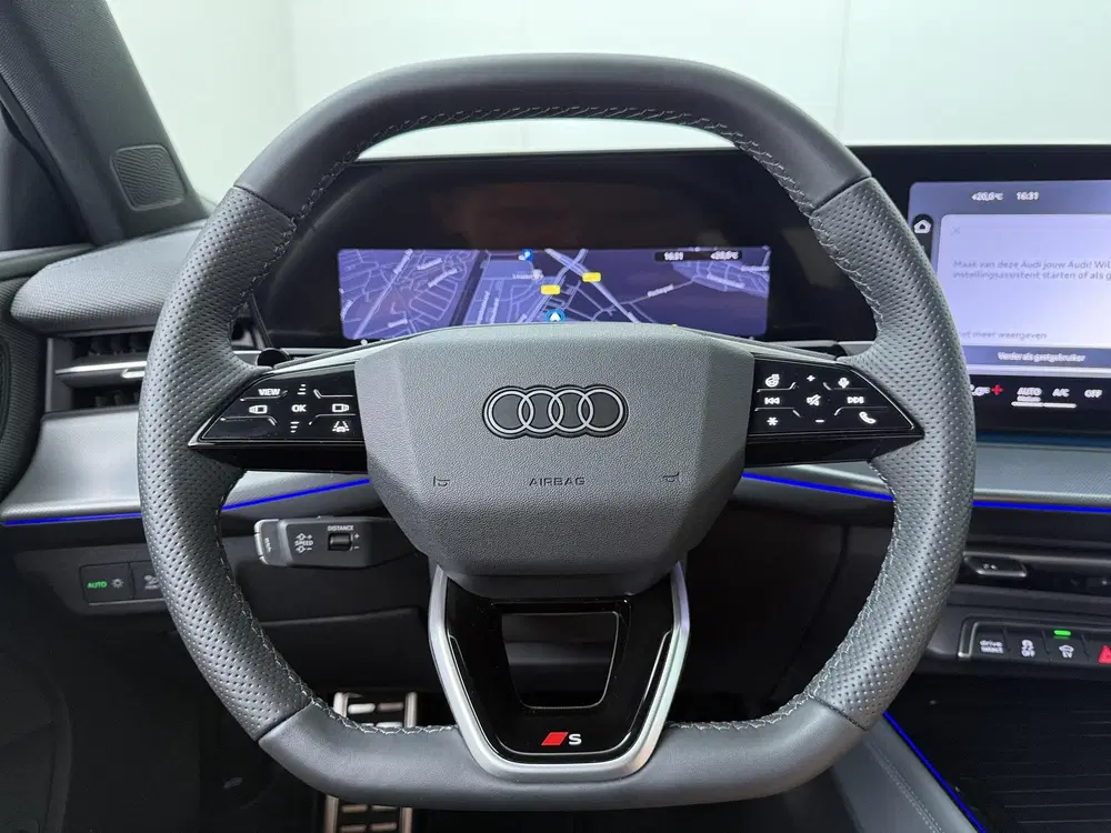 Audi Q3 S edition (A3) e-hybrid 200 kW uit 2026, foto 8