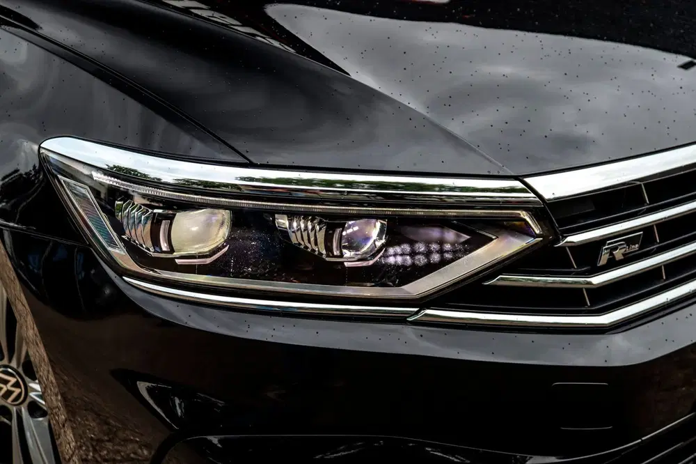 Volkswagen Passat 2.0 TSI 3x R-Line NAP PANO VIRTUAL uit 2021, foto 5