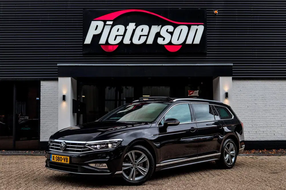 Volkswagen Passat 2.0 TSI 3x R-Line NAP PANO VIRTUAL uit 2021, foto 6