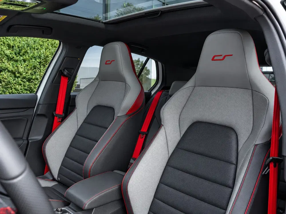Volkswagen Golf 2.0 TSI GTI 45 Jahre uit 2022, foto 12