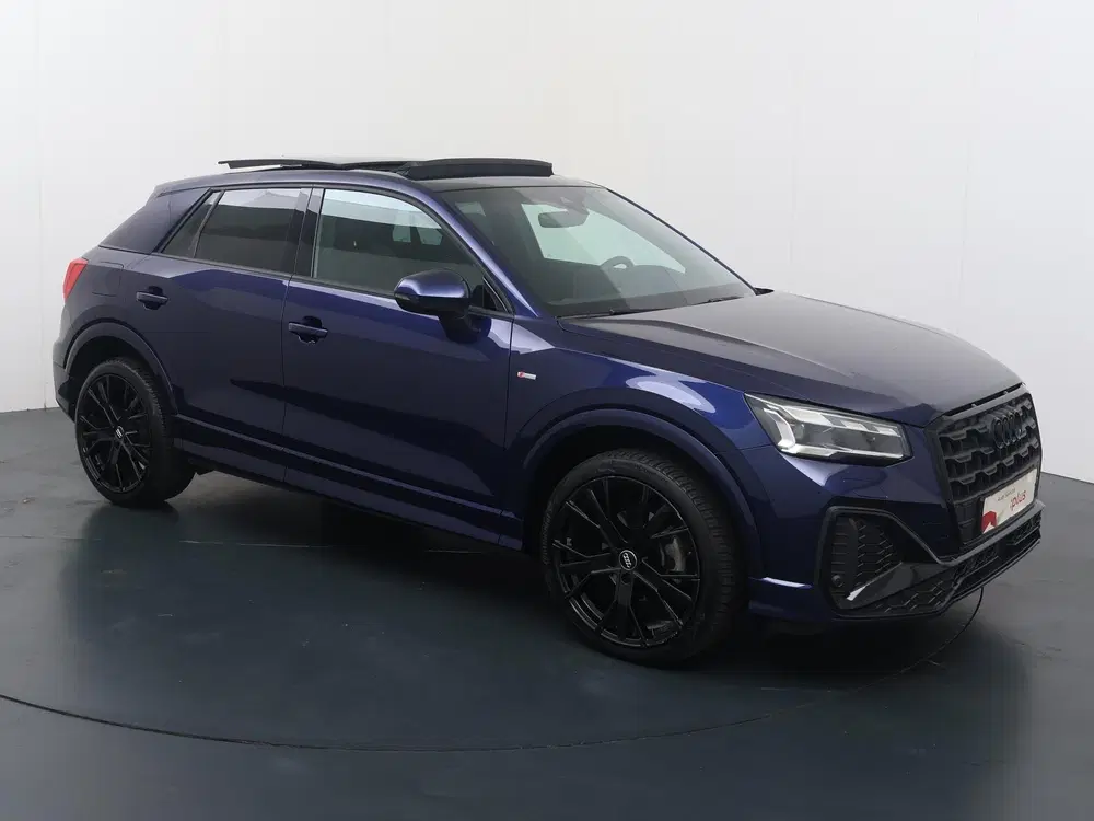 Audi Q2 35 TFSI S Edition uit 2022, foto 3