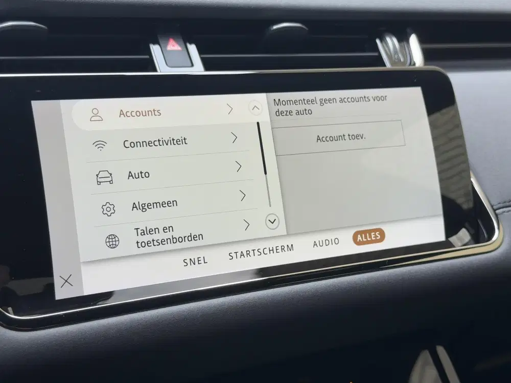 Land Rover Range Rover Evoque 1.5 P300e AWD R-Dynamic SE uit 2022, foto 13