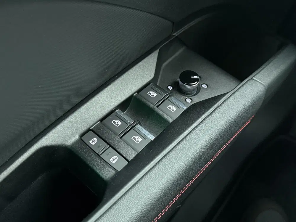 Audi Q4 e-tron 45 quattro S edition 77 kWh uit 2023, foto 13