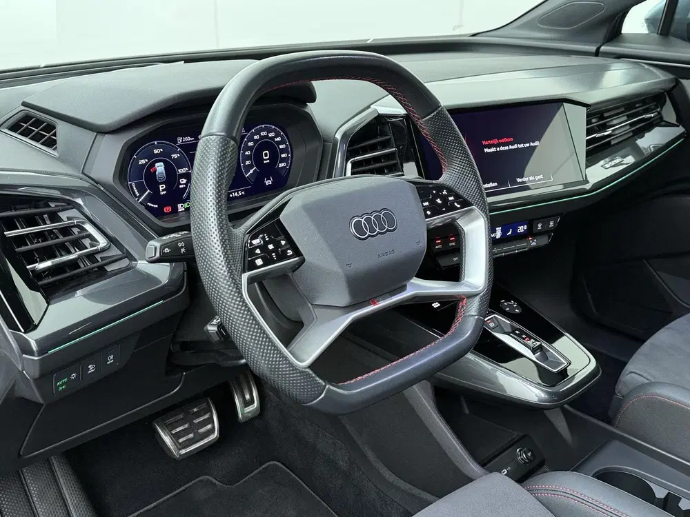 Audi Q4 e-tron 45 quattro S edition 77 kWh uit 2023, foto 6