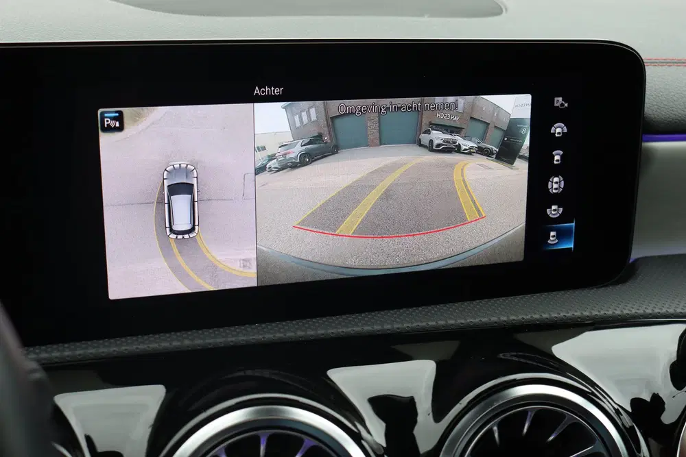 Mercedes-Benz CLA 250 e AMG Line uit 2023, foto 14