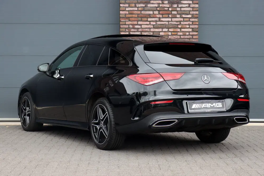 Mercedes-Benz CLA 250 e AMG Line uit 2023, foto 5