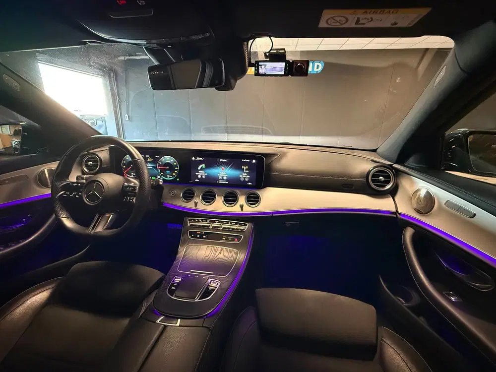 Mercedes-Benz E-Klasse 300 e AMG Line uit 2021, foto 13