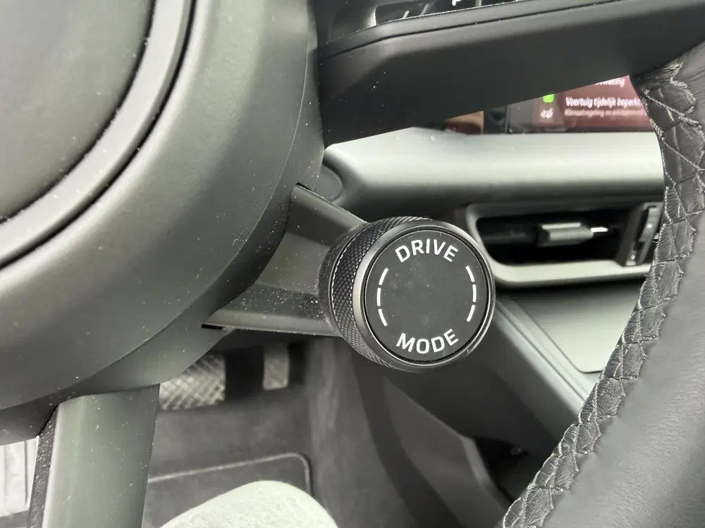 Porsche Macan 100 kWh Spyder 22 inc l luchtvering l Pano uit 2025, foto 11