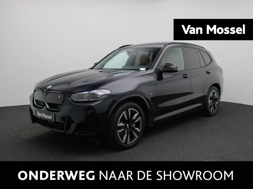 BMW iX3 Executive 80 kWh uit 2022