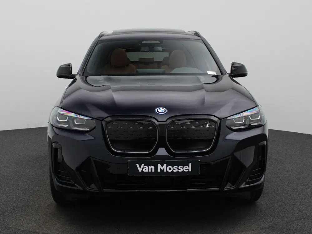 BMW iX3 Executive 80 kWh uit 2022, foto 3