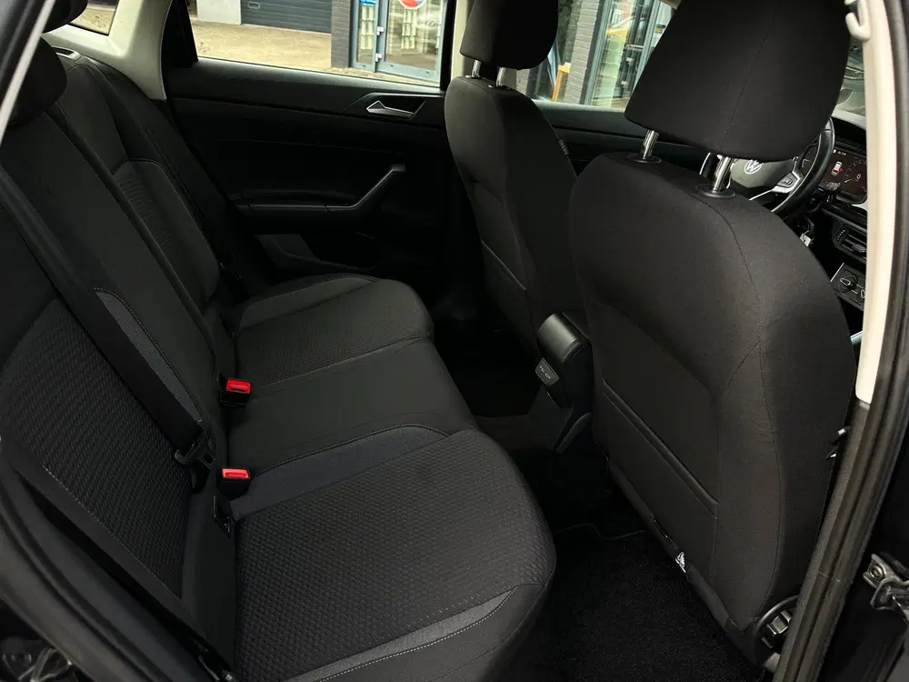Volkswagen Polo 1.0 TSI Life uit 2022, foto 13