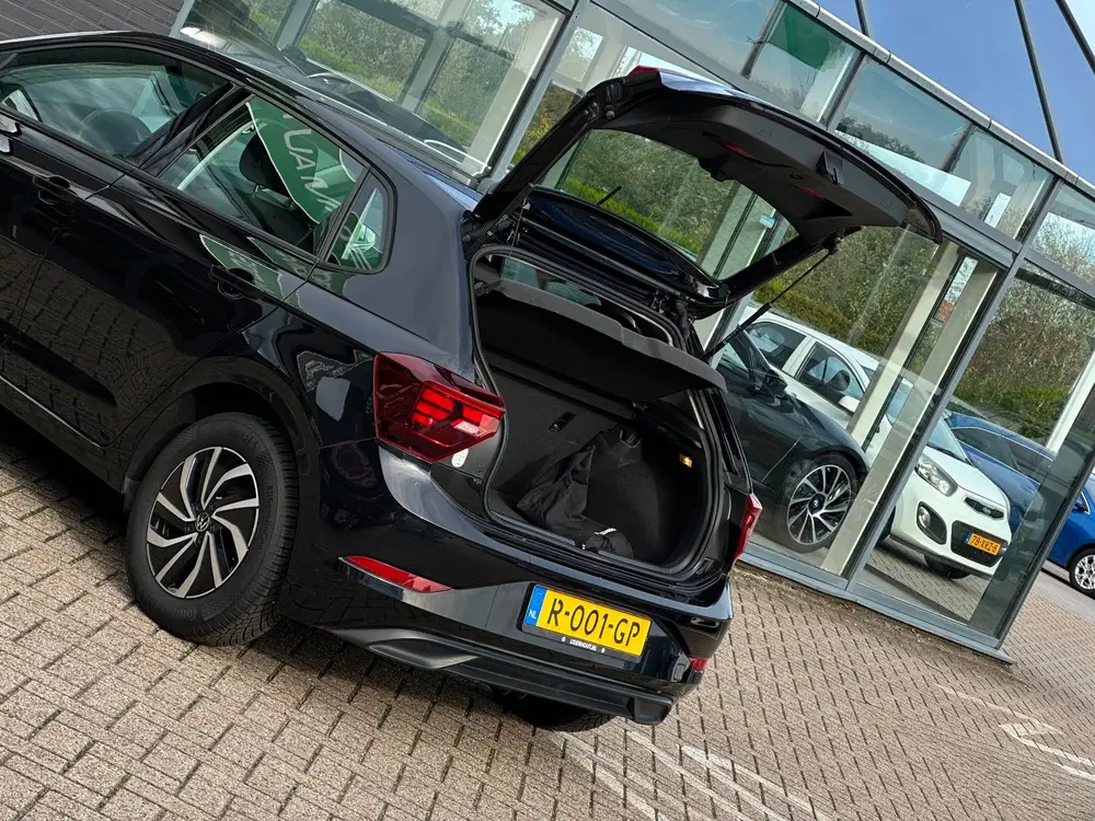 Volkswagen Polo 1.0 TSI Life uit 2022, foto 9