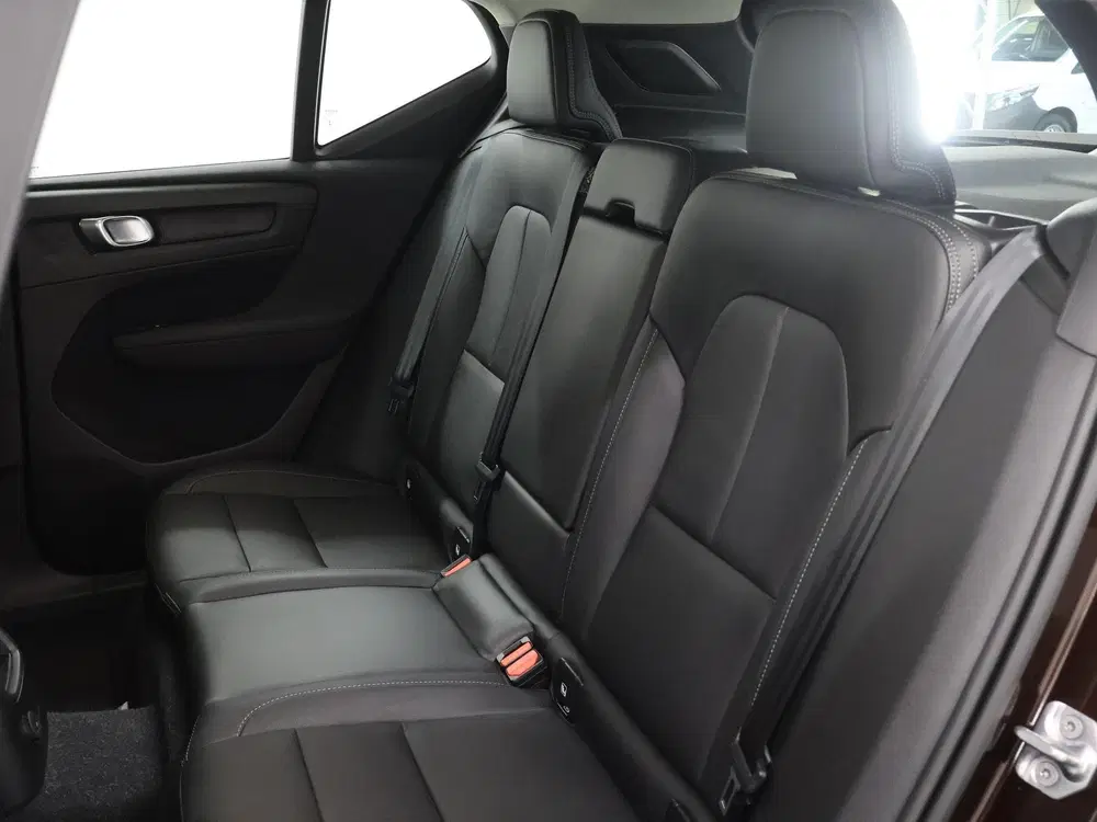 Volvo XC40 1.5 T5 Twin Engine Inscription uit 2020, foto 12