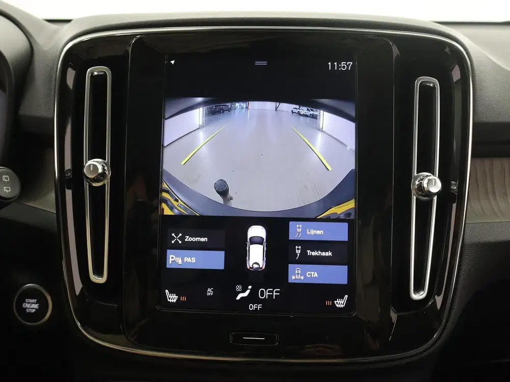 Volvo XC40 1.5 T5 Twin Engine Inscription uit 2020, foto 15