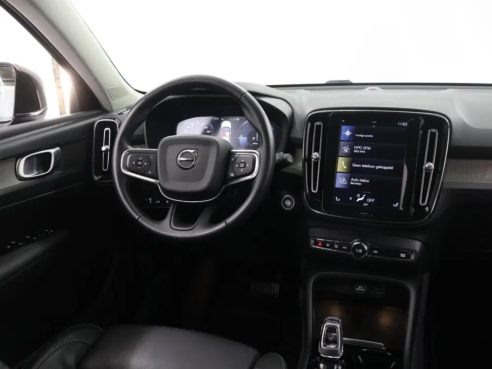 Volvo XC40 1.5 T5 Twin Engine Inscription uit 2020, foto 9