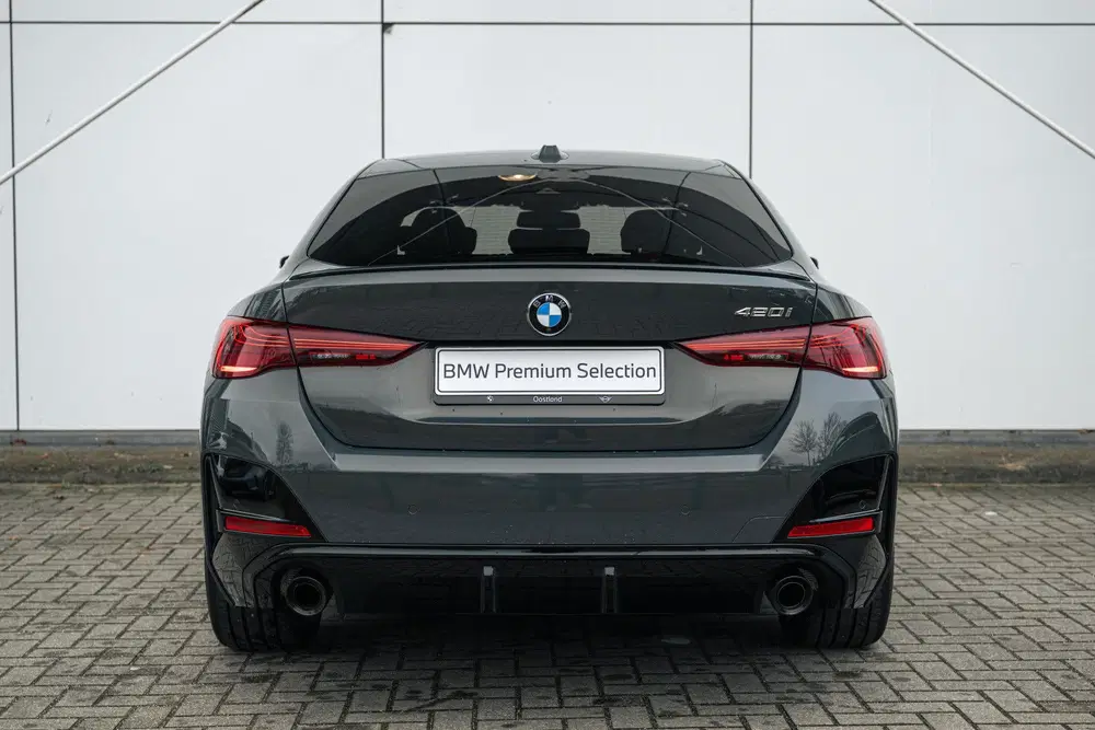 BMW 4-serie Coupé 420i High Executive M Sport Automaat uit 2026, foto 8