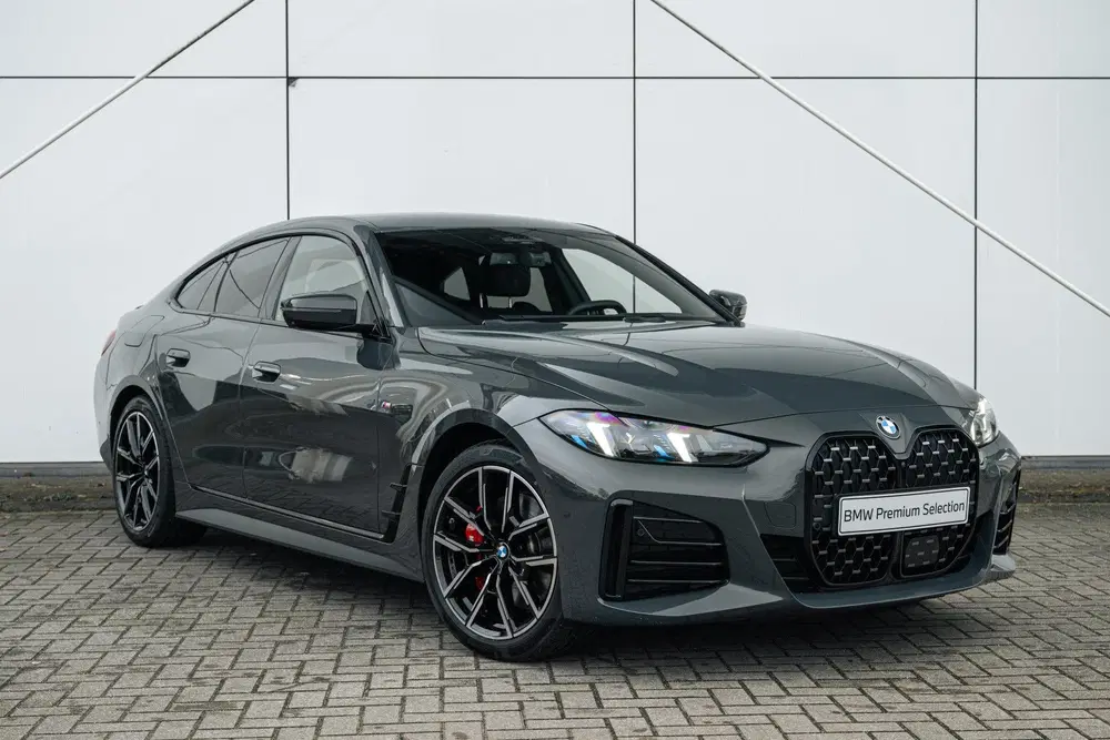 BMW 4-serie Coupé 420i High Executive M Sport Automaat uit 2026, foto 9