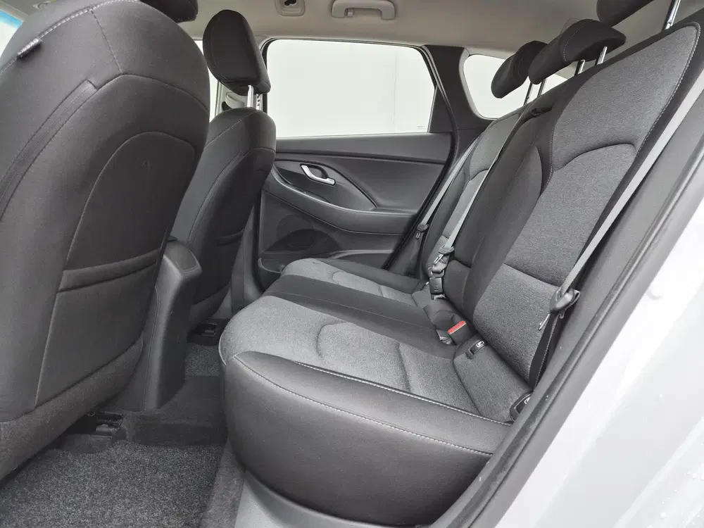 Hyundai i30 1.0 T-GDi MHEV Comfort Smart uit 2023, foto 10