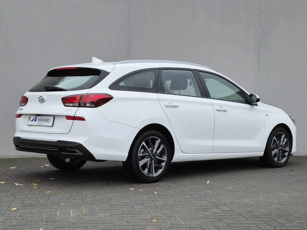 Hyundai i30 1.0 T-GDi MHEV Comfort Smart uit 2023, foto 3
