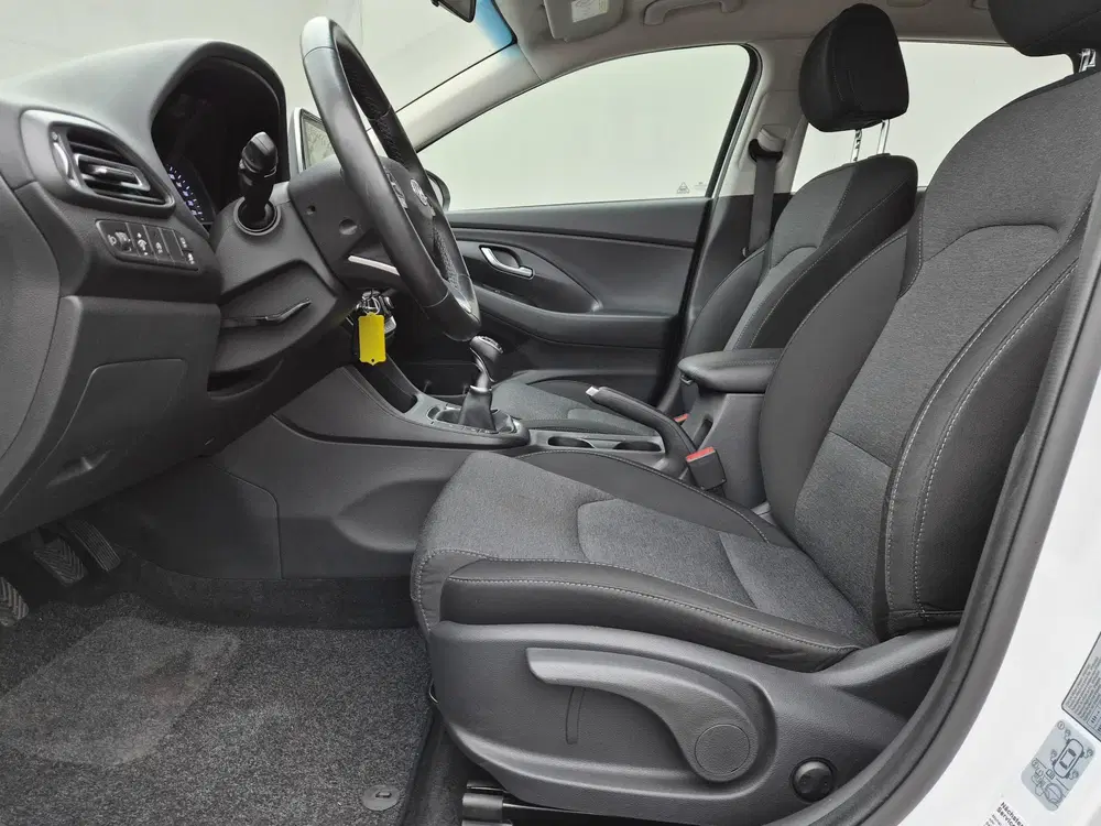 Hyundai i30 1.0 T-GDi MHEV Comfort Smart uit 2023, foto 9