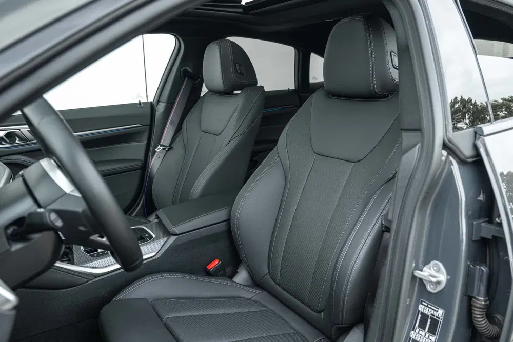 BMW i4 eDrive40 M Sport uit 2025, foto 4