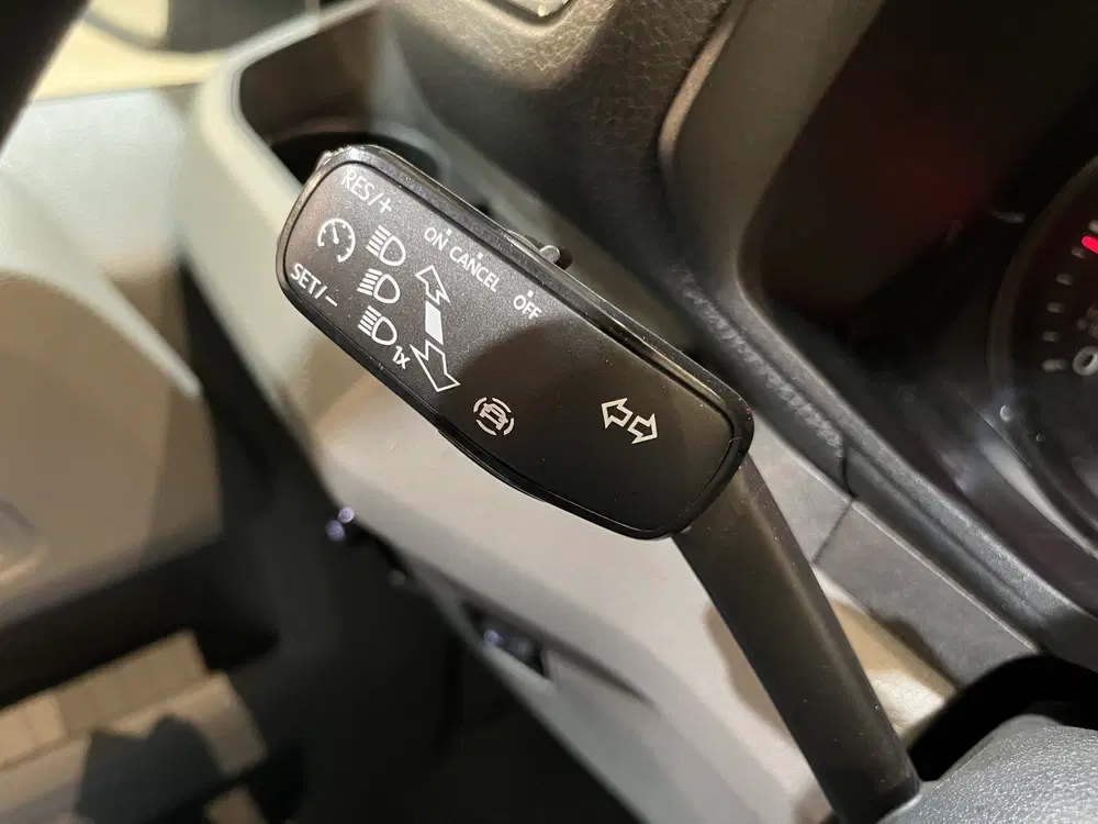 Volkswagen Crafter 35 2.0 TDI L4H3 180 PK uit 2022, foto 10