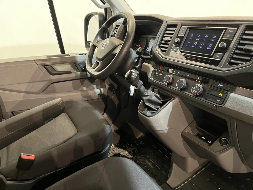 Volkswagen Crafter 35 2.0 TDI L4H3 180 PK uit 2022, foto 3